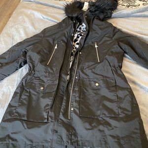 Express Jacket- Detachable Vest Faux Leopard Fur X-Large